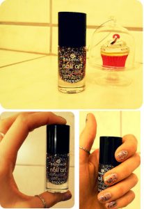 Nail Art – Special Effect Topper